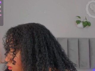 TinaCurly