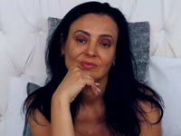 Hello everyone, I am Lauren and I like to meet new people, my smile will make you feel comfortable and you will open your heart around me. I am here to listen every thought, and i