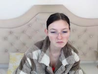 I like to seduce ...

I admire your cock and imagine sitting on it. Imagine how my shapely ass bounces on you? I