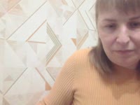 I enjoy beautiful conversations, late-night confessions, and men who know how not only to look, but also to feel. Sometimes I can be cute and a little shy, and sometimes a tiny devil wakes up inside me who loves to tease and play.
In my everyday life I love music, long evening walks, aromatic coffee, and moments when you can simply enjoy the atmosphere. But here I allow myself to be a little bolder… a little more open… and much more playful.
I like when a man knows how to create interest—with words, imagination, or simply his mood. Because the most interesting things begin when two people start to feel each other even through a screen.