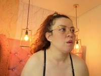 It is a pleasure that you have come here to get to know me a little better. I am Rose.

This is my space, my little refuge where I can be myself, without filters... where I like to observe, listen... and also let myself be discovered. I love that connection you feel when there is real chemistry.

I enjoy new experiences, things that arise naturally. I