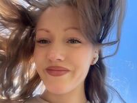 free live chatroom AnnikaRodrigez