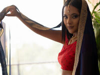 free nude live show AnoukChopra