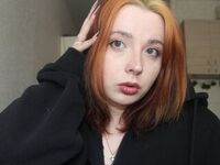 hot cam girl fingering pussy CassiStone