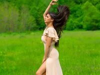 beautiful girlcam MayaKarter