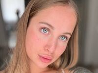 naked camgirl gallery MickyBlush