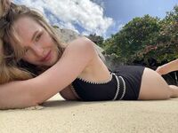 live teaser web cam NoelleCamelia