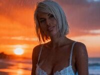 camslut naked SalmaRoze