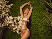 naughty cam girl masturbating EvelineHarlow