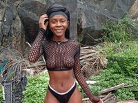 camgirl photo LillyAriana