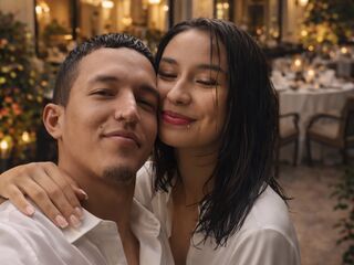 camcouple webcam photo LeylaAndMichael