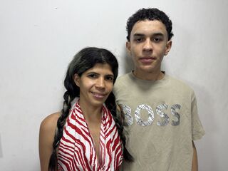 webcam couple chatroom MarceAndAlbert