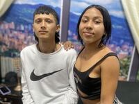 jasmin webcam couple sex RozyAndJulian