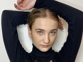 babe web cam AdamMcghin