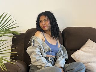 chat room live show AddanasDaven