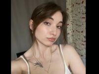 naked cam live AdelinaBlis