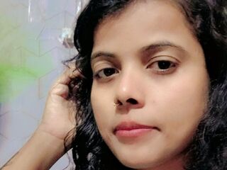 dirty live cam AishwariaRaie