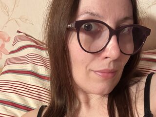 live cam girl gallery AlanyssLyon