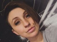 naked cam girl masturbating with vibrator AleksaWanessa