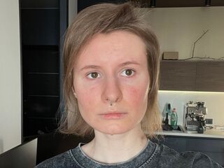 live-chat AlessandraMillis