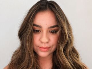 camslut spreading pussy AlexandraThornt