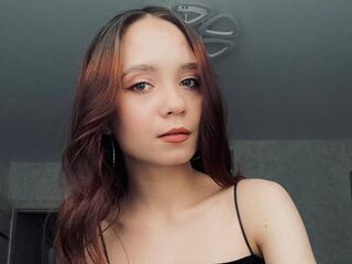 camgirl playing with vibrator AlisPrices