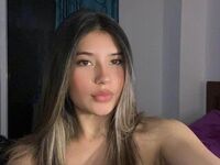 camgirl playing with sextoy AmberCerulli