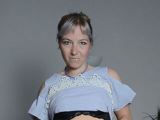 naked cam girl AngelNinka