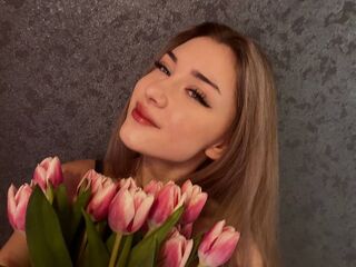 hot cam girl masturbating with dildo AngellaMasood