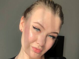 hot naked webcamgirl ArlettaVatter