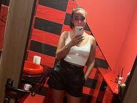 naked webcamgirl picture BeatriceAgnes