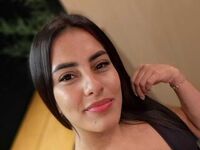 chat room photo BellaNoura