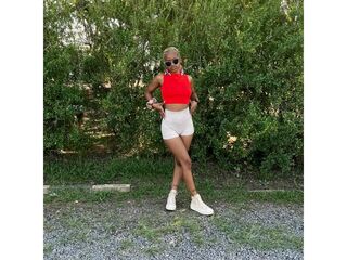 hot webcam photo BellzRosee