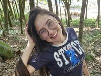 hot strip tease cam BrunnaFayal