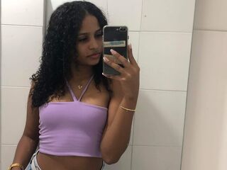 fingering camgirl CamilaHank