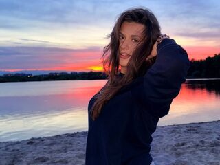 camgirl masturbating with sextoy CarlyFelde
