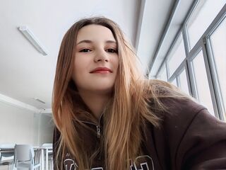 beautiful camgirl ChiekoNogueira