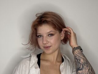 hot girl live cam CurtisJergen