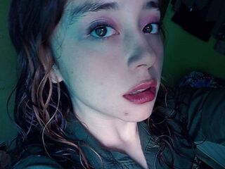 cam girl fingering DannaGom