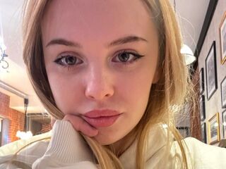 sex cam live DevonaBradner