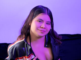 livecam sex ElaraBlake