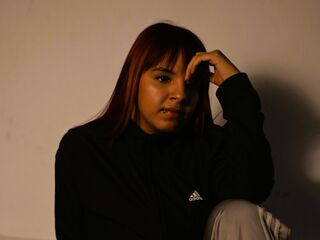 free chat room EliseVargas