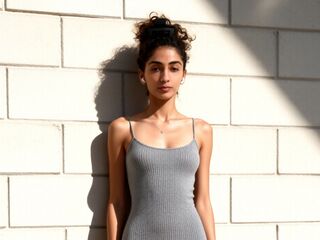 fingering webcamgirl picture EllieTaulbee