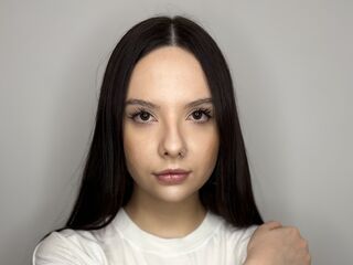 naughty camgirl EmikoTriana