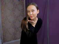 kinky webcam model EmmaKern