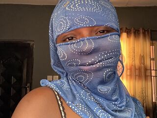 naughty webcamgirl EricAusla