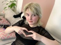 free live cam chat FyniFeline