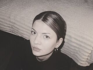 girl webcam show GenaBaillargeon