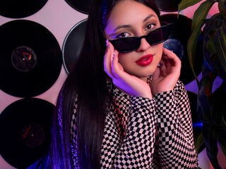 webcam striptease show HanniClark