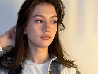 chat room webcam photo HermilaKegerries